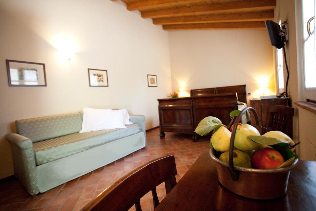 Agriturismo Santa Maria Bressanoro Castelleone Habitación foto